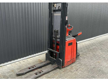 معدات تكديس LINDE L14