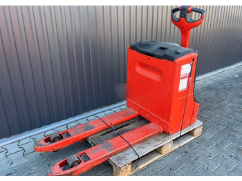 معدات الرفع منخفض المستوى LINDE T18