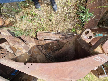 بكت حفار Case 688: صور 4