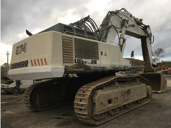 حفارة LIEBHERR R 974