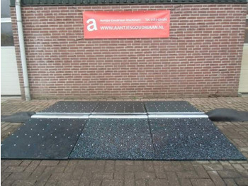 معدات المناولة