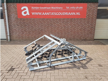 سلسلة مسلفة