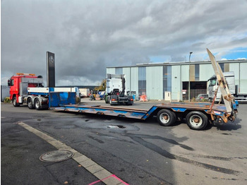 عربة مسطحة منخفضة نصف مقطورة