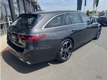 سيارة ستيشن Mercedes-Benz E 300de T AHK+Burm4D+Distr+Memory+360: صور 4