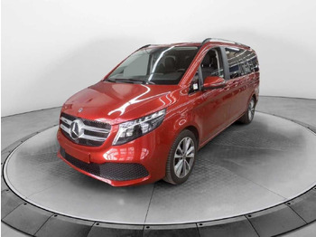 سيارة MERCEDES-BENZ