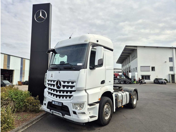 شاحنة جرار MERCEDES-BENZ Arocs 1845