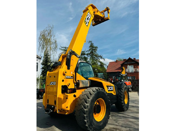 رافعة تلسكوبية JCB 550-80 Agri Plus: صور 4