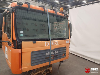 الكابينة والداخلية MAN