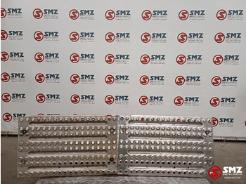 الإطار/ الشاسيه RENAULT