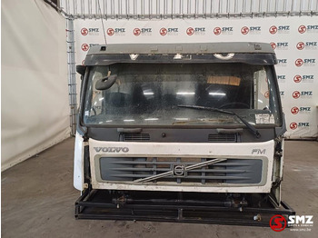 الكابينة والداخلية VOLVO