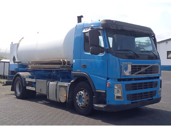 شاحنة صهريج VOLVO