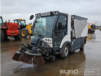 سياره كنس شوارع HAKO