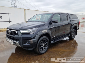 شاحنة البيك أب TOYOTA Hilux