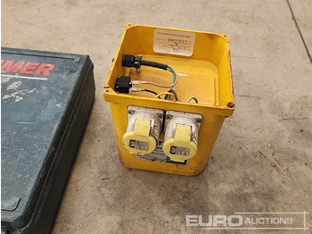 معدات البناء Bosch GBH 4 DFE 110 Volt Multi Drill & 110 Volt Transformer (2 of) (Spares): صور 5