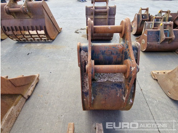 بكت JCB 28" Digging Bucket 80mm Pin to suit 20 Ton Excavator: صور 4