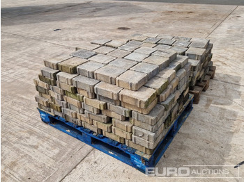 معدات البناء Pallet of Paving Bricks (2 of): صور 5