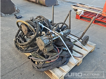 معدات البناء