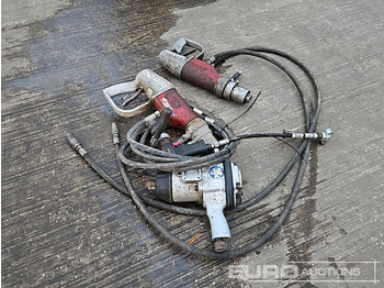 معدات البناء