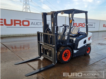 رافعة شوكية BOBCAT