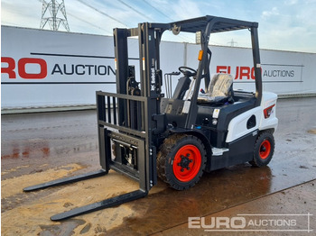 رافعة شوكية BOBCAT