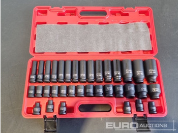 معدات البناء