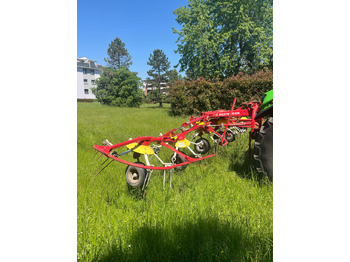 لمّامَة القش PÖTTINGER