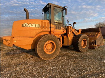 اللودر بعجل Case 621D: صور 4