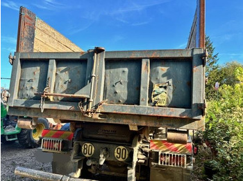 شاحنة ذات الخطاف, شاحنة كرين Nissan ATLEON 150.25: صور 5