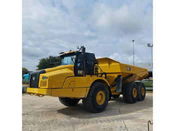 شاحنة مفصلية CATERPILLAR 745