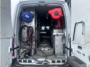 فان Renault Master huoltoauto varusteineen: صور 2