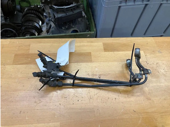 المحرك و قطع الغيار SCANIA