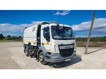 سياره كنس شوارع DAF LF 220