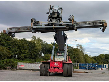 رافعات حاويات