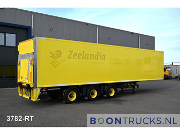 بصندوق مغلق نصف مقطورة RENDERS