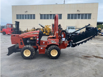 خندقکن DITCH WITCH