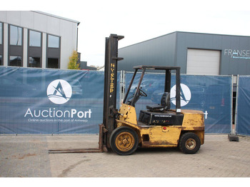 رافعة شوكية ديزل HYSTER