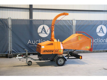 ماكينة تقطيع الأغصان JENSEN