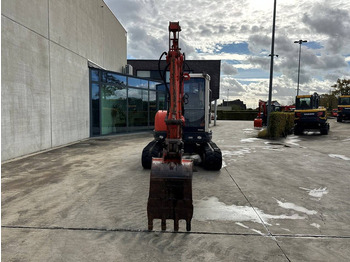 حفارات زحافة Kubota U-45-3: صور 2