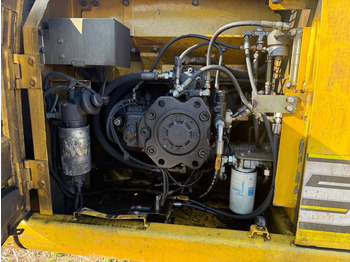حفارات زحافة New Holland E215: صور 4 حفارات زحافة New Holland E215: صور 4