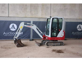 حفارة مصغرة TAKEUCHI