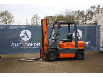 رافعة شوكية TOYOTA FG 25