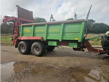 نثر السماد STRAUTMANN