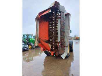 جزازة KUHN