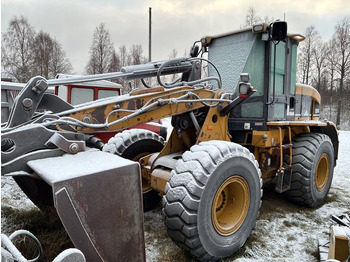 اللودر بعجل CATERPILLAR 924G