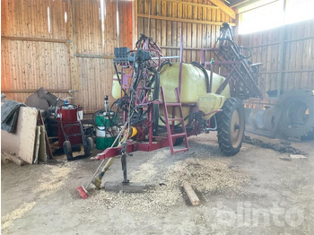 آلة الرش HARDI