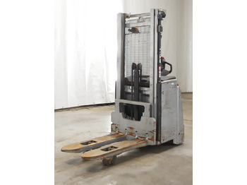 معدات تكديس STILL