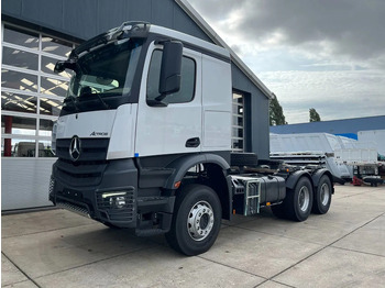 شاحنة جرار MERCEDES-BENZ Actros 3340