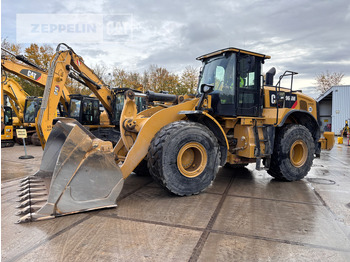اللودر بعجل CATERPILLAR 966M