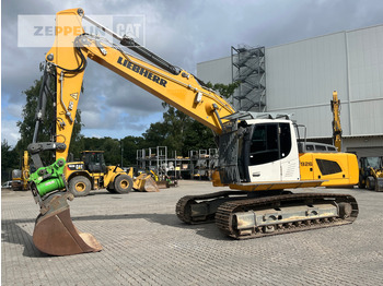 حفارات زحافة LIEBHERR R 926