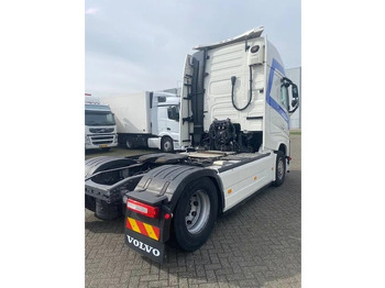شاحنة جرار Volvo FH 13.460 XL cabine, euro 6 , full spoilered, smart tacho , new clutch ,beauty.....: صور 4